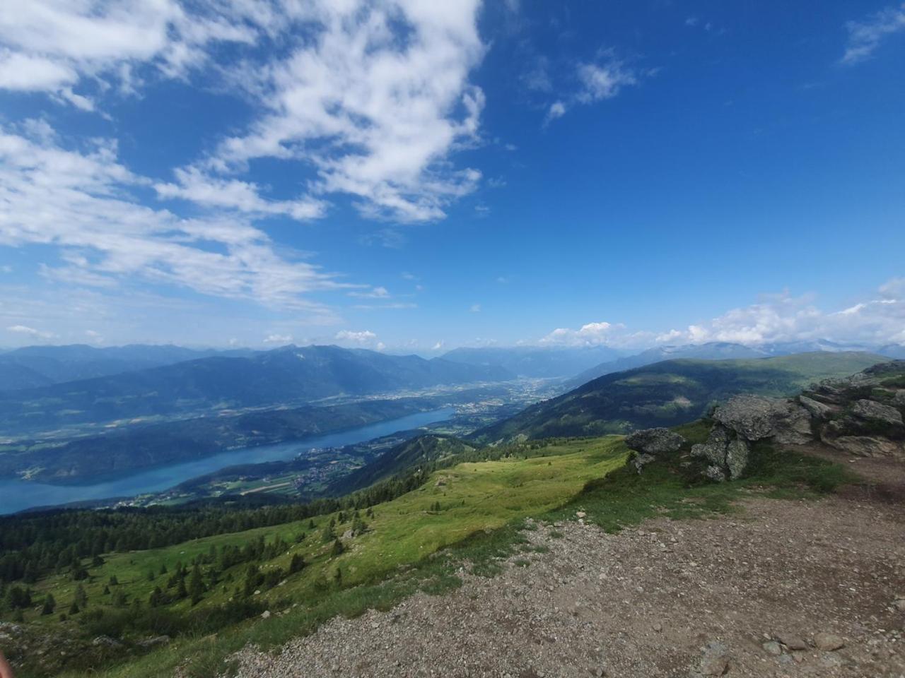 Appartamento Haus Kraller-Urlaub Mit Seeblick Millstatt Esterno foto