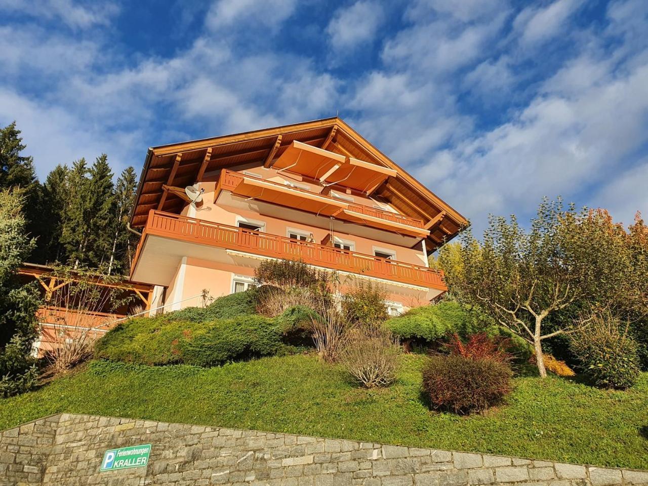 Appartamento Haus Kraller-Urlaub Mit Seeblick Millstatt Esterno foto